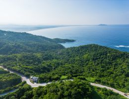 Foto 3 de Venta de Terreno con Vista Panorámica al Mar en La Ropa, Zihuatanejo